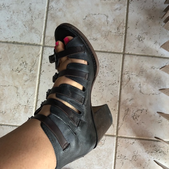 🎈SOLD🎈Freebird Quinn Black-Multi Shoes Sz 8 - Picture 2 of 5